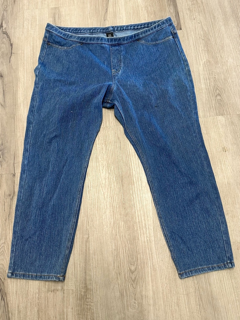 Hue Blue Cropped Jeggings XL